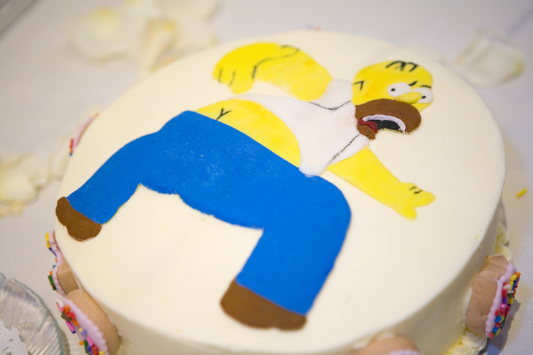 Homer Simpson Wedding Cake With Butt Crack Old Hi Site 